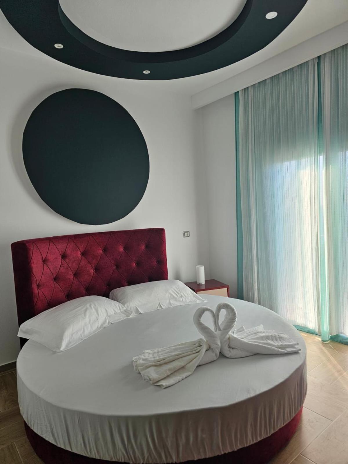 Bluflest Bed & Breakfast Dhermi Exterior photo
